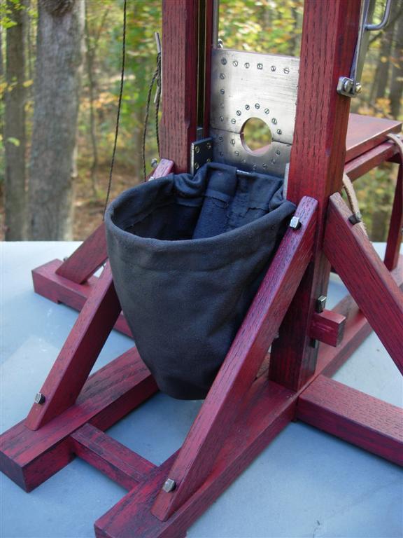 Reunion 1954 Guillotine