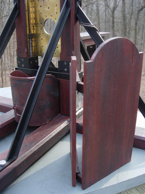 Guillotine model detail