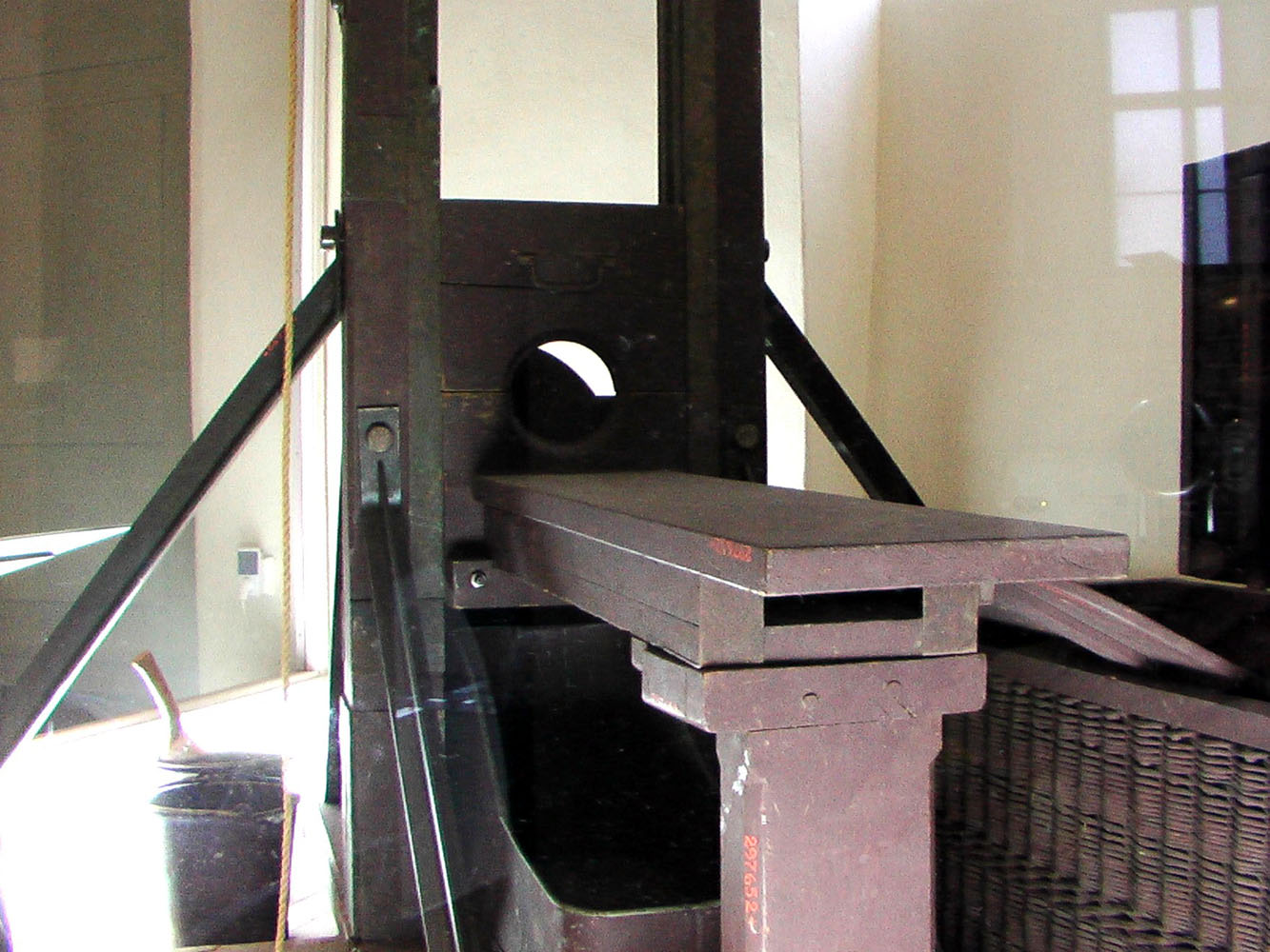 Swedish Guillotine 1903