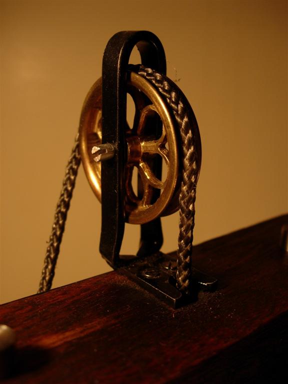 Guillotine model detail